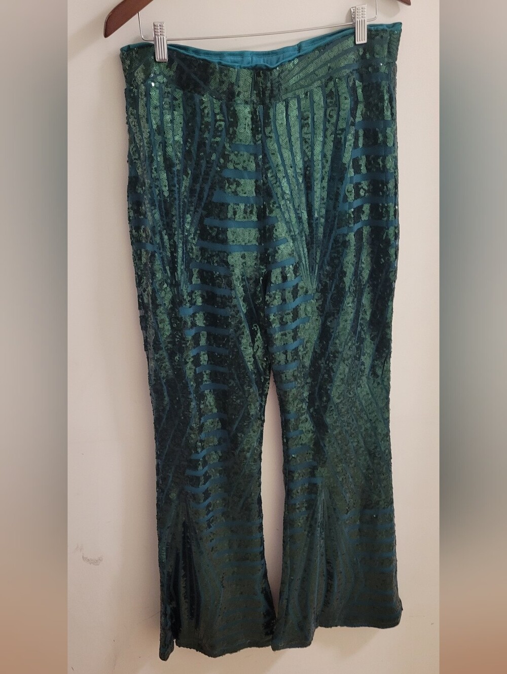 Green Sequined Velvet Patterned Boot Cut Pants Size 2xl (Best For 16)